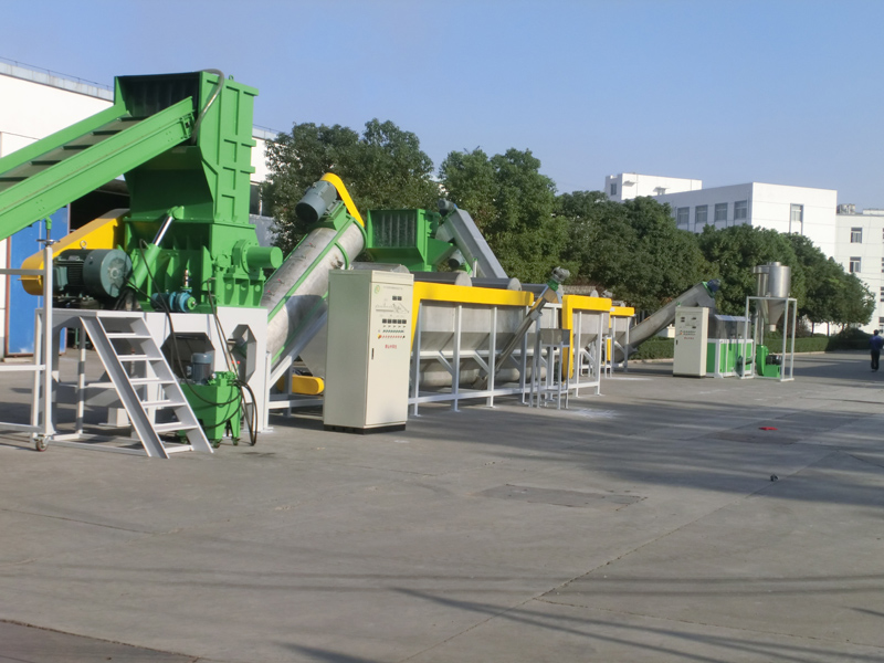 Crusher and Cleaning Equipment